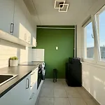 Apartment Szigony - Spacious Budapest